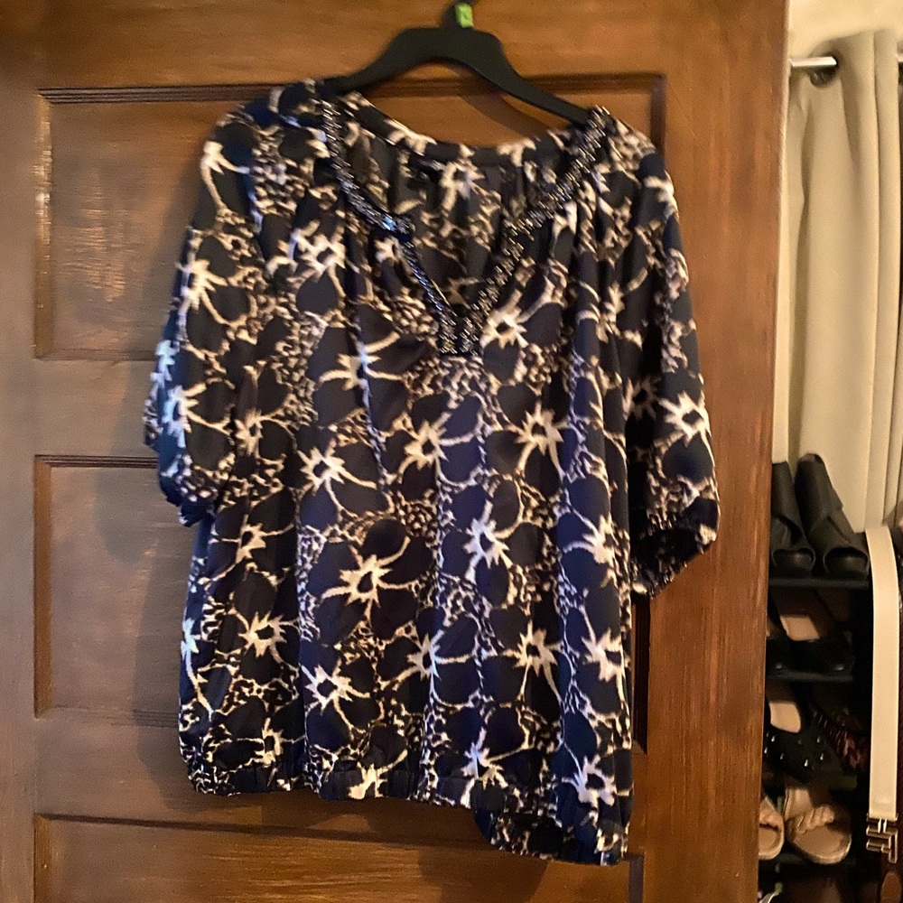 Nice dressy or casual blouse